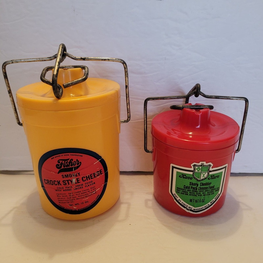 Fisher/Kave Kure Rare Plastic Cheese Food Plastic Crocks